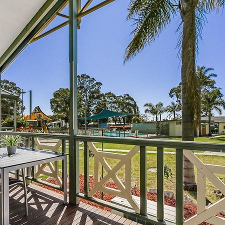Paynesville Holiday Park Экстерьер фото